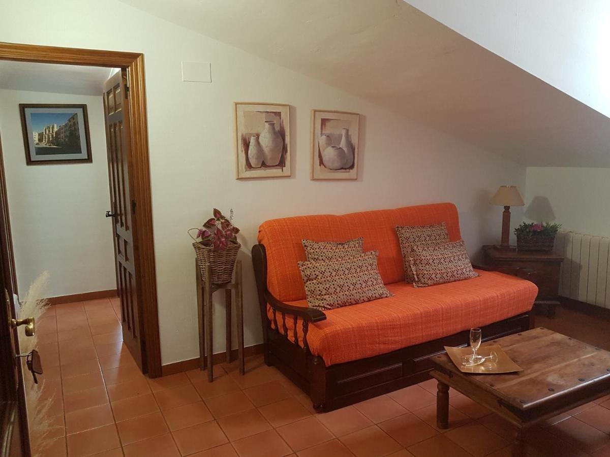 Apartamento 2 4/6 Pax Casa Rural El Sauce. A 2,5 Km De Cuenca Capital Nohales Exteriér fotografie